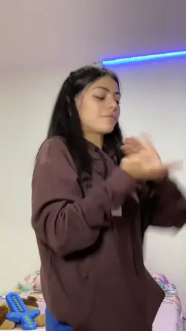 ig: milica_yb                                                                            #fyp #twitch #fakebody