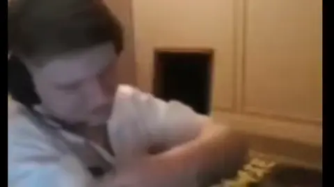 ой да все завали свою ебасосину