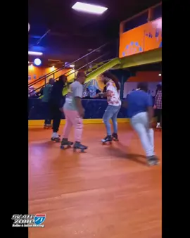 Only in #columbusohio #fyp #rollerskating #skatingtiktok #rollerdance #itsmyskatenight