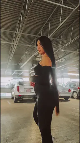 Feliz noche de Martes. Un videito para saludarlos 🤍