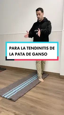 TU SALUD NOS PREOCUPA.Ejercicio de estiramiento para el músculo sartorio.Una mala #pisada  no sólo influye en el pie, sino también en #rodilla #cadera #columna ⚠️ Da un paso hacia delante y mantén la rodilla recta.⚠️ Mete la pierna hacia dentro.⚠️ Gira la punta del pie hacia dentro ⚠️ No levantes los pies del suelo, deben permanecer en contacto siempre .⚠️ Las crestas iliacas deben mirar al frente