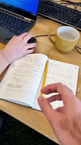 We get it Abby, you're in IT. You don't need to have four screens on your desk to prove it. #foryou #marketing #buysmoothies