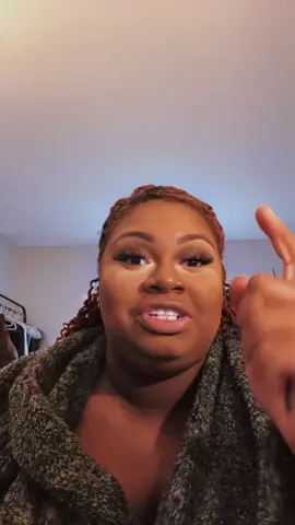 #grwm while i talk about wanting makeup for free bc I’m beautiful