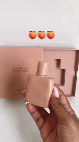 Best peachy fragrance!! 😍🤗 #kkw #kkwfragrance #kimkardashian #ulta #fragrancetiktok #LizzosBigGrrrls