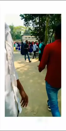 শুজন মাজিরে বাইয়ে কয় গিয়া না আসিলে সপ্নে দেখা দিতো বলো বিডিও টা ভালো লাগলে লাইক দিবেন