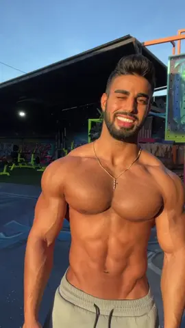 Top 3 exercises for a round chest! #workout #Fitness #tutorial #foryou