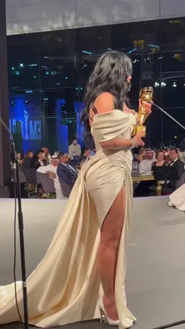 هيفاء وهبى لكل صبيه #هيفاءوهبي #haifawehbe #singer #deva #fashion #lebanon