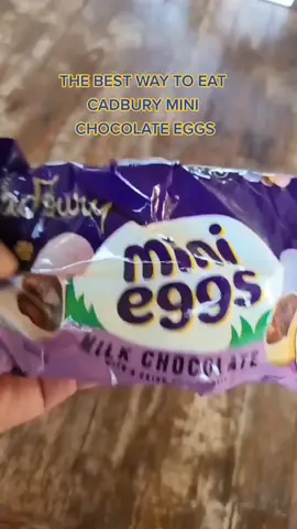 The best way to eat these!! .All microwaves vary, so start at 30 second then add 10 second intervals until you get your desired meltiness!!.@cadburyus @cadburyofficialuk #ki#KitchenHacksandyhack #Cadburyminichocolateeggs#Cadburyeasterbunny  #Eastercandy #Easter #cadburyeggs #candyandcookies #chocolate #yummy #delicious #chocolatelovers #chocolatelover #chocolate #sweettooth