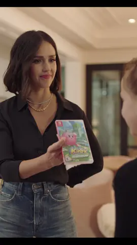 #ad This is how we do game night in our house 😜 Havie got to pick & she chose #Kirby and the Forgotten Land 🎮 - yaaas 🙌🏽 BRB, going to save the Waddle Dees!