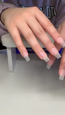 in love w these 🤤 #gelxnailsystem #gelxnailinspo #springnailinspo #simplenailinspo