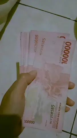 nih mentahan lagi 🤣#SerumGakHarusMahal #mentahan #uang #mentahanuang