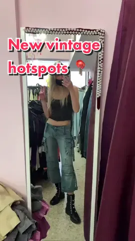 I can either drop the location or do a Haul? 🥵🤭 #vintagefashion #cy #thriftshop #thrifted #vintagevibes #cyprustiktok #cyprusfashion
