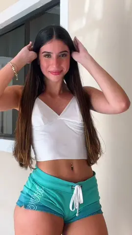 dc: @Rebeca Moura #fyp