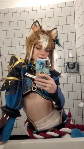 I was Gorou today at Dutch comic con! my voice has gone but it was amazing and I really hope I can have as good a time tomorrow #dcc2022 #dcc22
