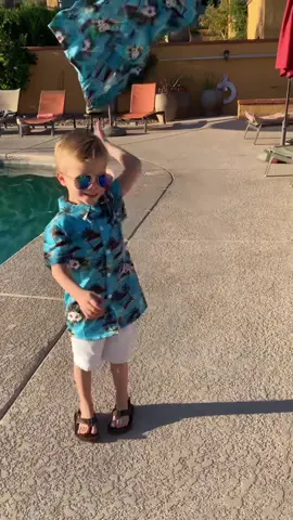 #spring #hawaiianshirt #toddlerfashion #twinning #cuteboys