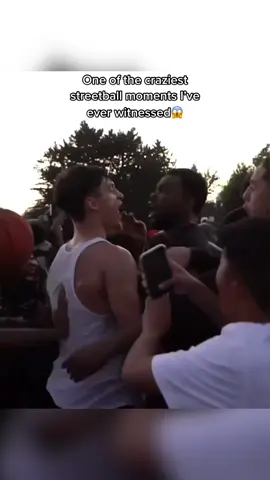 HE BROKE HIS ANKLES AND THEN TOSSED IT OFF THE BACKBOARD FOR THE SELF ALLEY-OOP! 🤯🔥🔥 (via @mkiatipis) #basketball #streetball #outside #anklebreaker
