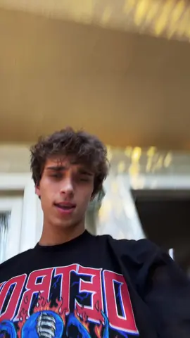 When girls do this trend >