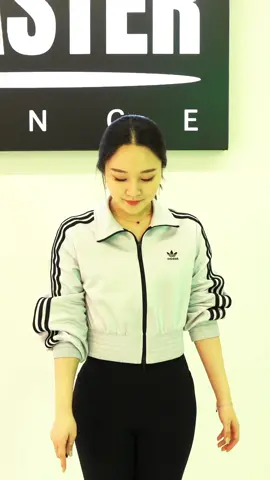 Blueming 🎀💃🏻 #reels #dance #아이유 #리본안무 #리듬체조 #하남댄스학원 #미사댄스학원 #하남댄스