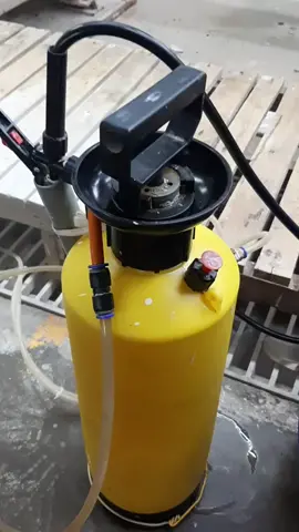 bình hơi tự chế tạo. cấp hơi là sài ko cần bơm nhé