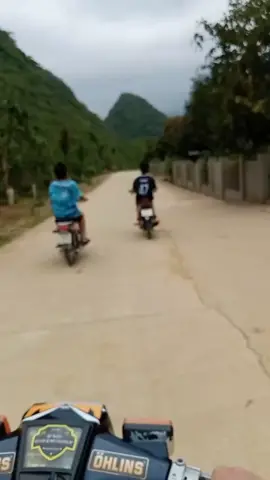 @congchi207 @Lò thế anh khét lè lẹt