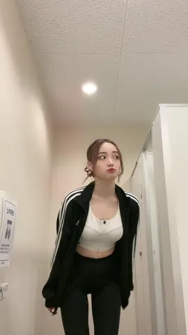 海外で流行ってるやつ😘#おすすめ #fyp #fypシ #추천 #🇰🇷