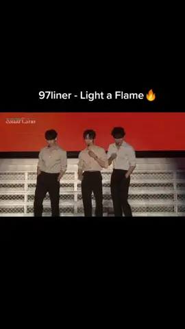 OMG did mingyu just want to unbutton dk😳🔥 #seventeen #mingyu #dokyeom #the8 #caratland2022 #kpopfyp #fyp