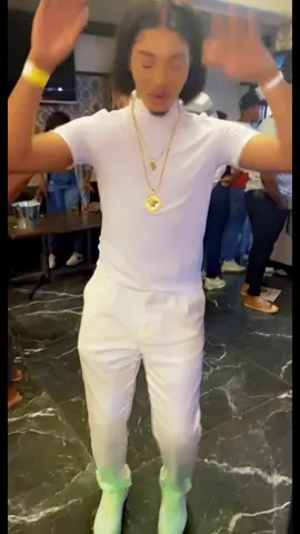 #jeffmanyisa happy one million views on the hashtag #️⃣ #ABridgertonAffair #fyp #viral