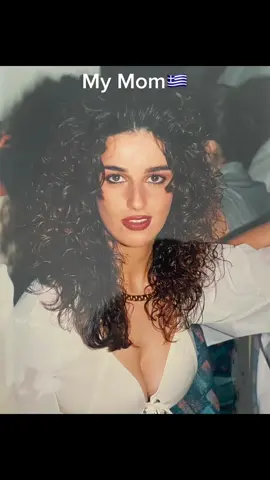 A Greek Love Story #fy#mom#dad#fellinlove#family#fy#fyp#4u#viral#video#germany#challenge#Love#familytime#greek#girl#fypシ#fy#4upage#tiktok#theyfellinloveandhadme