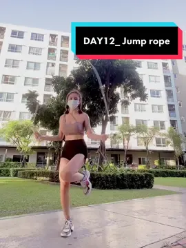 แลดูเซียนๆ😂😝 DAY 12 สำหรับกระโดดเชือก♥️