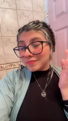 Me gusta más la segunda opción :)