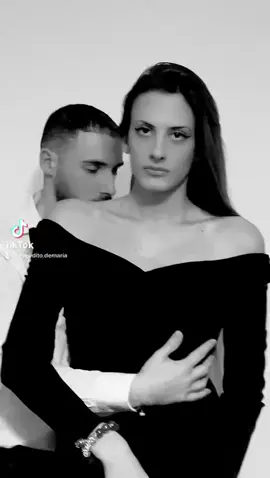 #perte #androgynous #lgbt #sensual with @espedito.demaria @elodie_official @stefanodemartino_ #nonbinary #femboy @femmequeertrash @lapidi