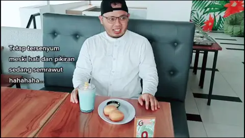 Tetap tersenyum😀 #metoosmile #ramadhan #anaksholeh #justinbieber #justiceworldtour #soldout #prabowosubianto #senyum #foryou #fyp #foryupage💖💖 #alhamdulillah❤️