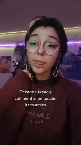 J'ai pas d'amies qu'une grande famille que je me suis construite pas touche