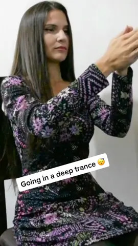 In this video Patricia is going in a deep trance 😴 #hypnotized #hypnotizedgirl