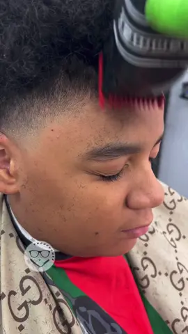 #barber #barbershop #hairstyle #curls #haircut #taper #barbers #detroit #satisfying #asmr #transformation #fyp #foryou #foryoupage