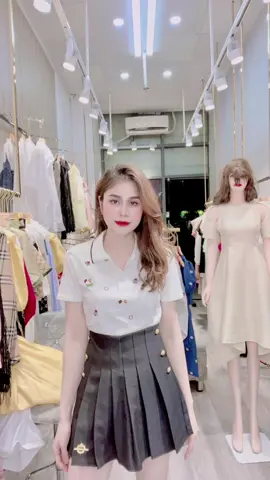 Mọi người folow nick mới của e nhé ạ từ giờ e live ở nick này ạ#huyenchip1993 #xuhuong