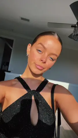 :P