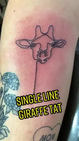 Neat single line giraffe tattoo by Zack 🦒 (IG tatts.by.zack) #tattoos #njtattoo #lineworktattoo #singlelinedrawing #giraffe #royalink