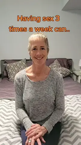 based on this logic, I should look 10 to 16 years younger. 😜not sure its working😜 #50andfabulous #happylife #olderwomen #50andover