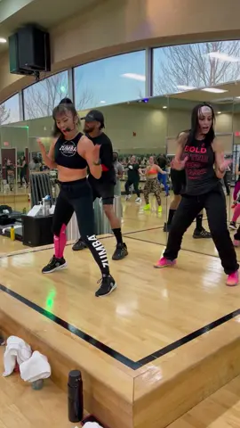 #comecheckthis #zumba #fyp #tiktok #happy #goodsweat #Fitness #motivation #funworkout #myjourney #goal #keepsupporting #song #foryou #atlanta #asian #korean