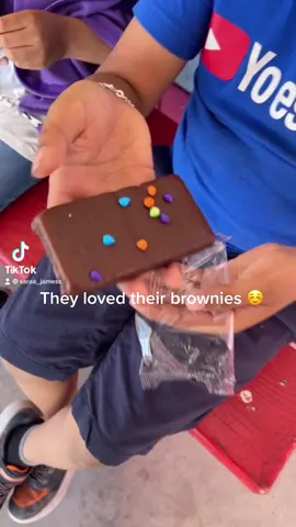 The picture we took at the end is so cute 😭 my heart 😫 #elementaryschool  #elementaryteacher #AFairShotWithBlock #GameTok  #fyp #teachersoftiktok #teachertiktok