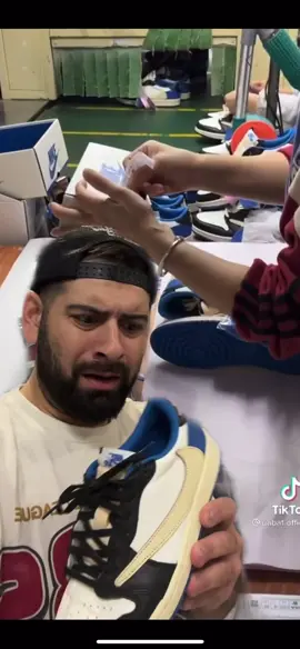 Sneaker game has entered SCARY HOURS! #sneakers #sneakerhead #exposed #shoes #travisscott