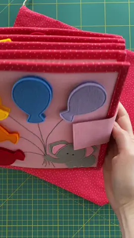 #quietbook #softbook #fabricbook #imadeitmyself #handmade #handcraft #madebybalybina #sviatlanabalybina #foryou #fyp #fypシ゚viral #trend #forkids #sewing #nähen #fürdich #handgemacht #handarbeit #preschoolactivities