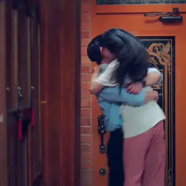 aggresive baekdo huggiesss 😠💗 #baekyijin #naheedo #namjoohyuk #kimtaeri #twentyfivetwentyone #2521 #kdrama #fyp #foryoupage