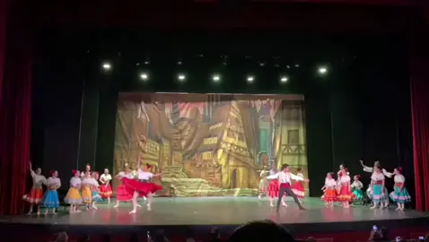 Don Quijote ❤️ primera dosis#balletchallenge #badboysballet #ballet #dancer #balletdancer #mexicandancer #basilio