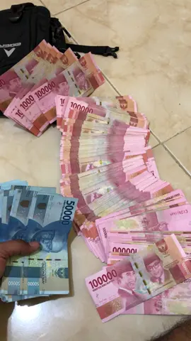 Buat prank spill gaji operator eksa #berandafypシ #fypシ #RamadanKembaliKuat #semangatberjuang #prank #semangatku #viraltiktok #viral