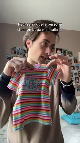 MAMMA, MI HAI BUTTATO QUALCOSA?✨ #vestiti #LoctiteSuperAttak #mamma #casa #armadio #prepararsi #SecondChance #ragazzi #perte #neiperte #viral adv