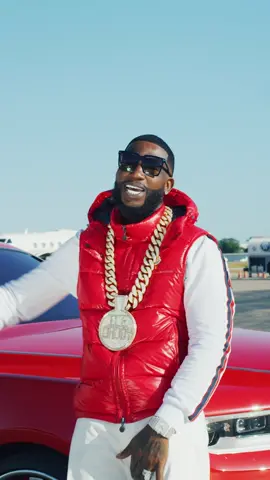 𝑩𝒍𝒐𝒐𝒅 𝑨𝒍𝒍 𝑶𝒏 𝑰𝒕 — The new track from #GucciMane featuring #KeyGlock & #YoungDolph is here. 💰 #1017.