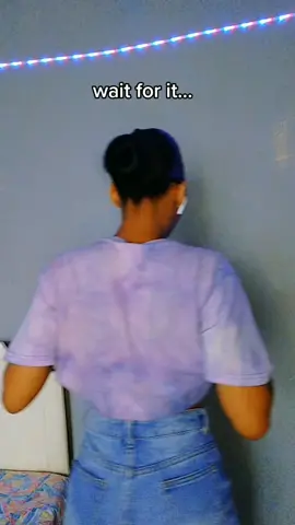 watch this #hiproll #hiprollchallenge #foryou #FYP