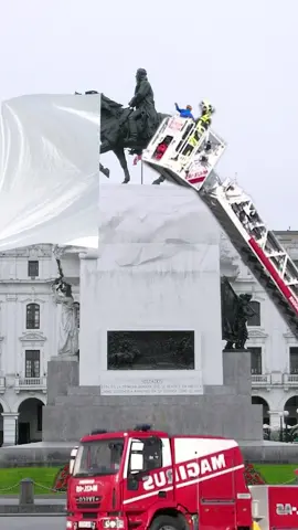 😂 UNA BREVE ANÉCDOTA EN LA HISTORIA DE LA PLAZA SAN MARTÍN 😂